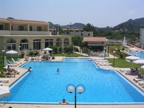 Summerland hotel & bungalows фото 0