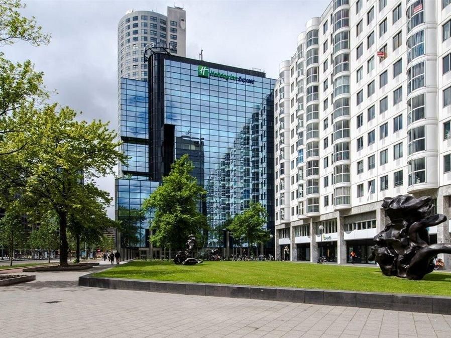 Holiday Inn Express Rotterdam - Central Station фото 3