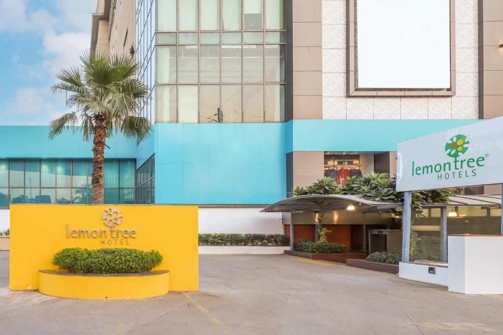 Lemon Tree Hotel, East Delhi Mall фото 12