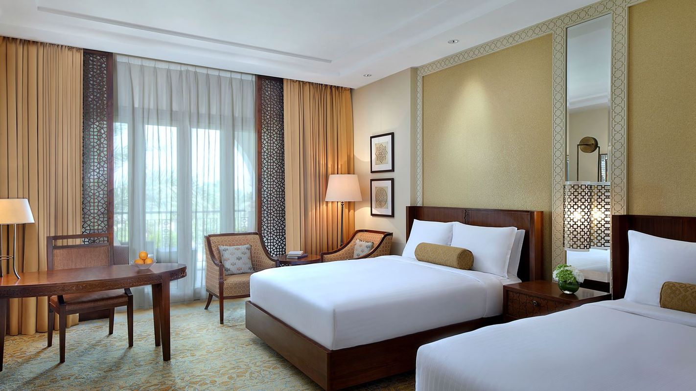 The Ritz Carlton Dubai фото 4