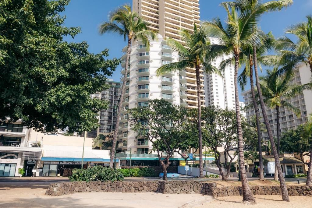 Aston Waikiki Circle фото 13
