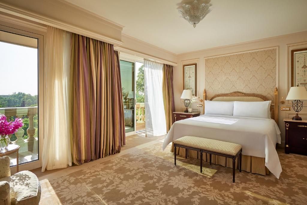Four Seasons Hotel Cairo at The First Residence фото 16
