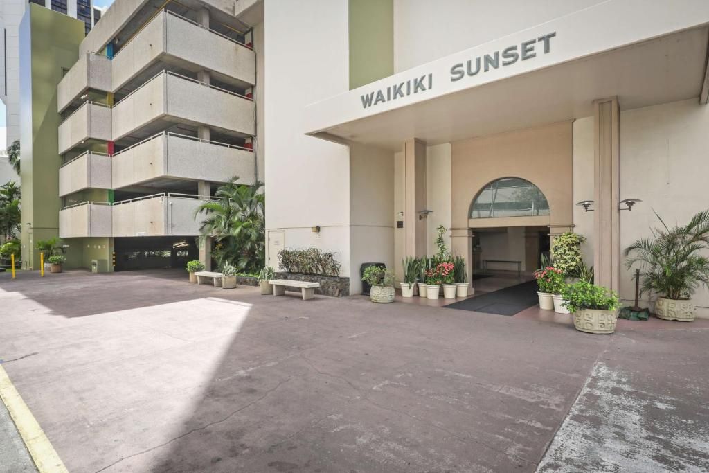 Aston Waikiki Sunset фото 21