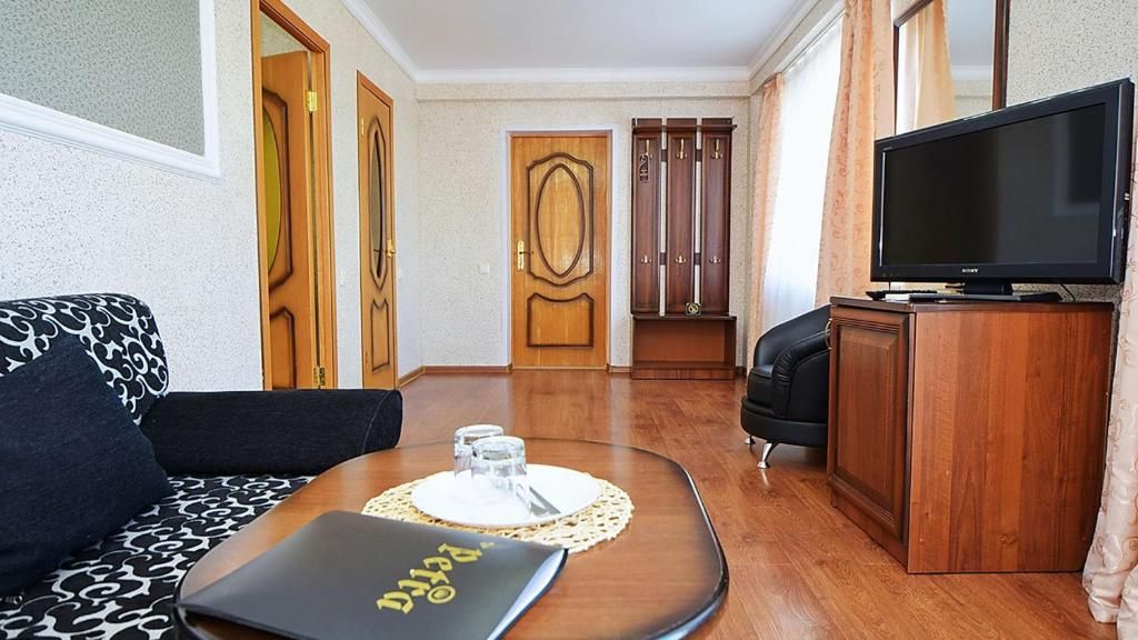 Гостевой дом «Goldleo» фото 35