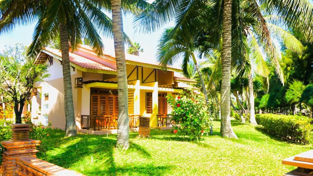 Long Thuan Resort & Spa фото 22
