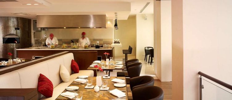 Фото отеля NH Bangkok Asoke