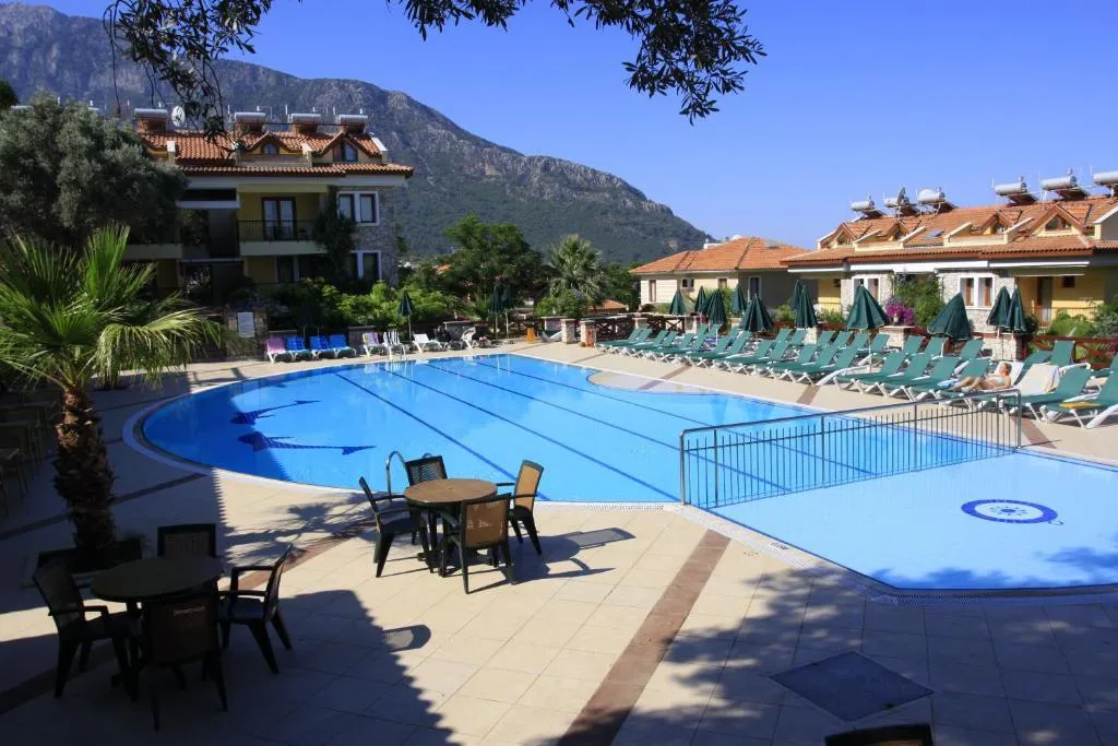 Perdikia Hill Family Resort & Villas фото 10