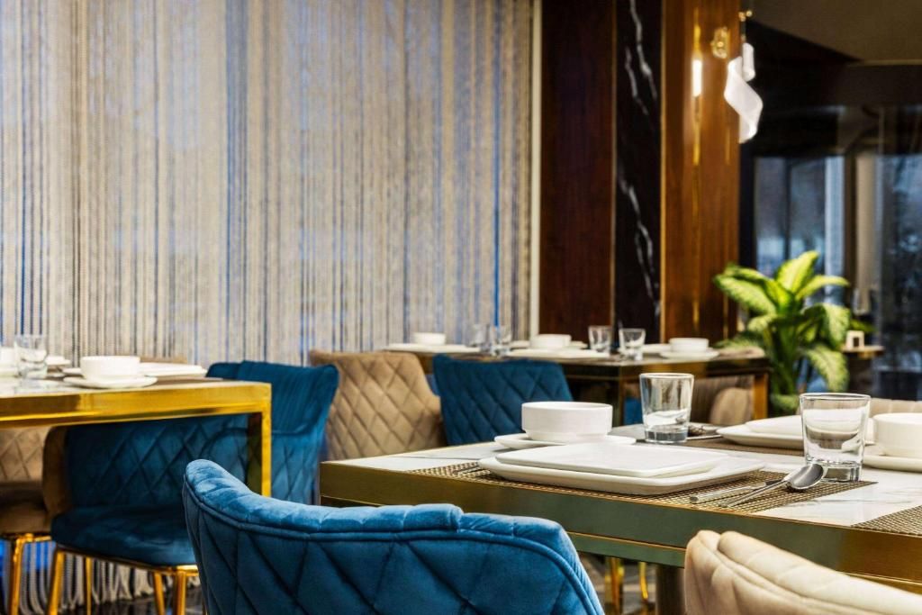 Operla Airport Hotels, Trademark Collection by Wyndham фото 7