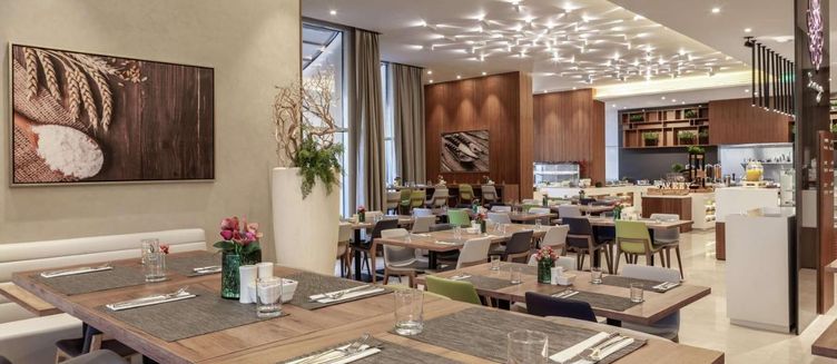 Фото отеля DoubleTree by Hilton Dubai Al Jadaf