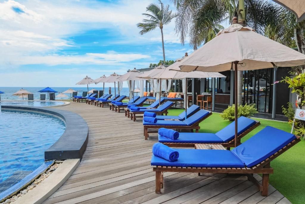 KC Beach Club & Pool Villas фото 7