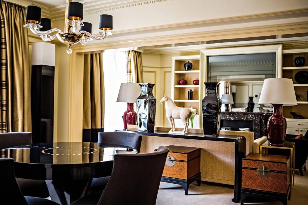 Prince de Galles, a Luxury Collection hotel, Paris фото 58