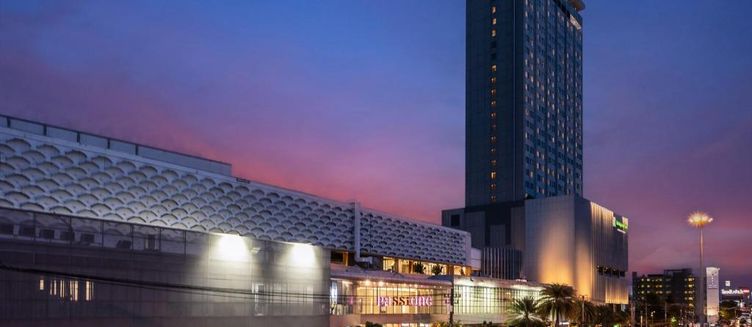 Фото отеля Holiday Inn & Suites Rayong City Centre