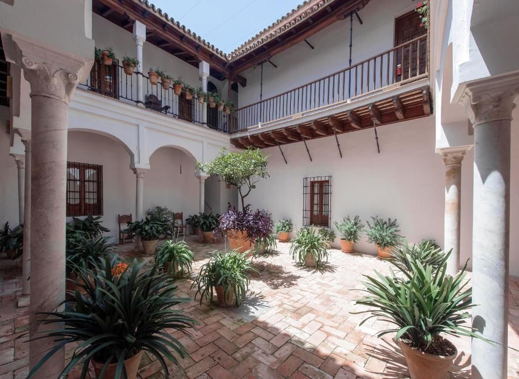 Hotel Las Casas de La Judería фото 3