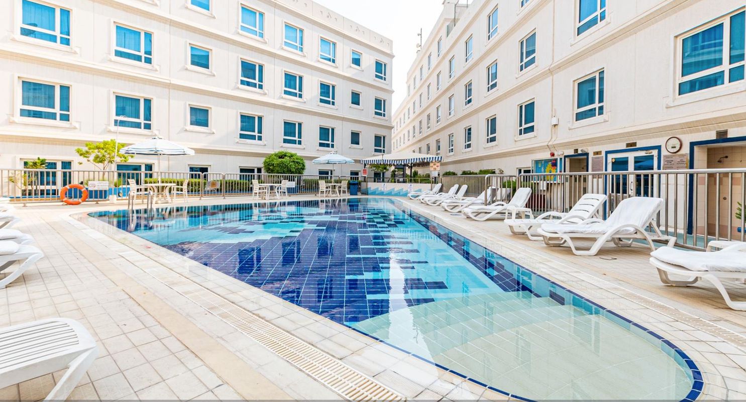 Al Bustan Centre & Residence фото 0