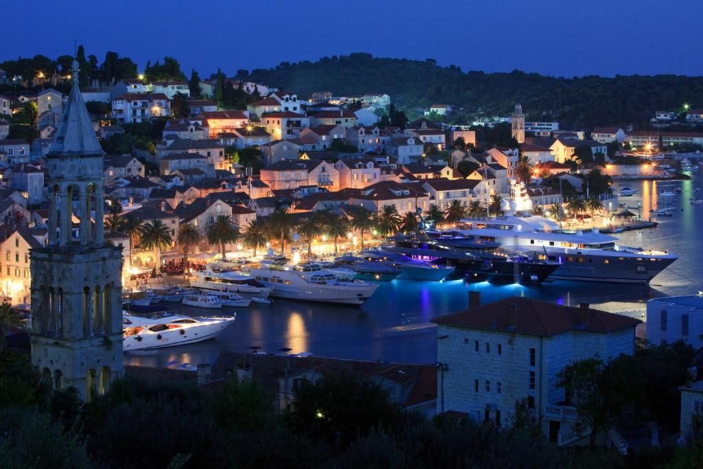 Delfin Hvar Harborcourt фото 14