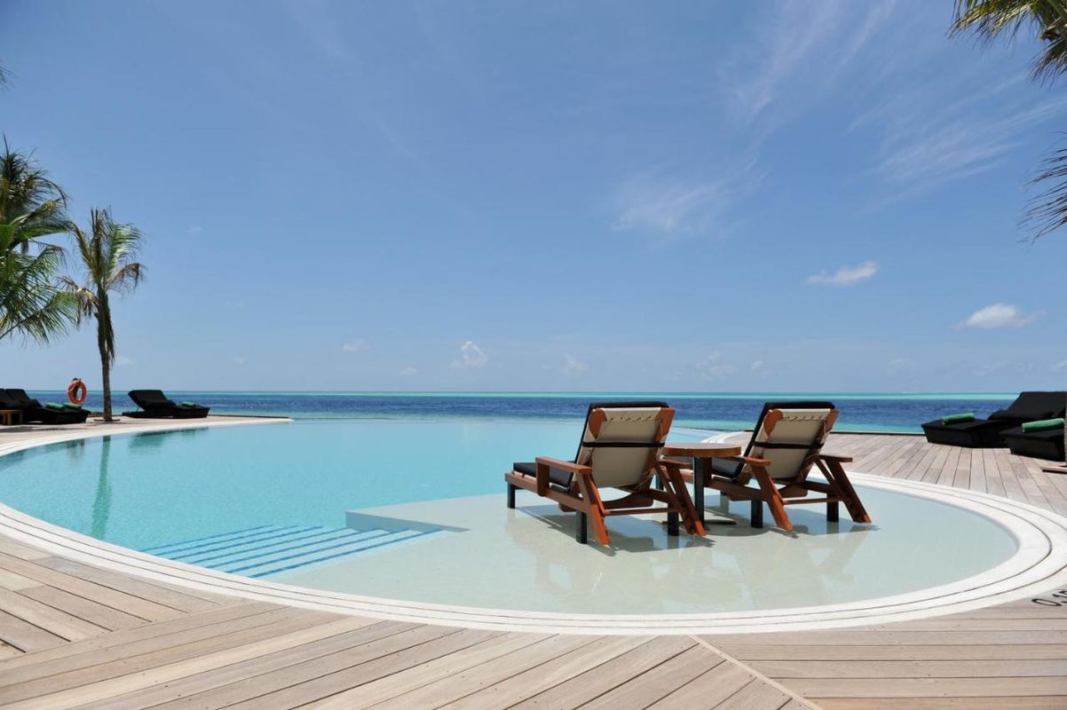 Komandoo Island Resort (Adults Only) фото 9