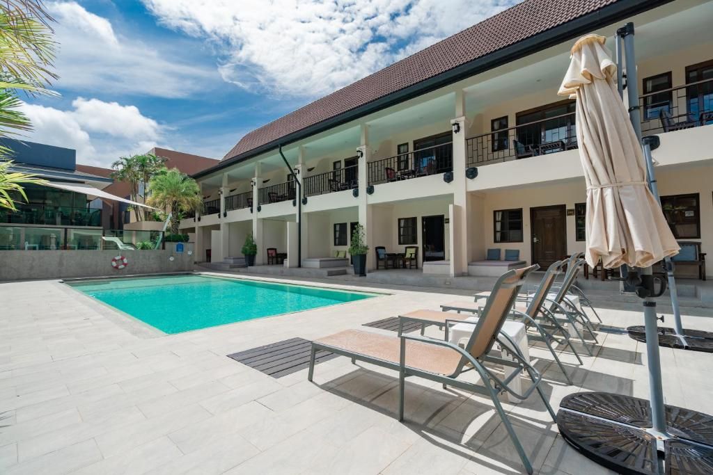 Naiya Buree Resort at Nai Harn Beach фото 25