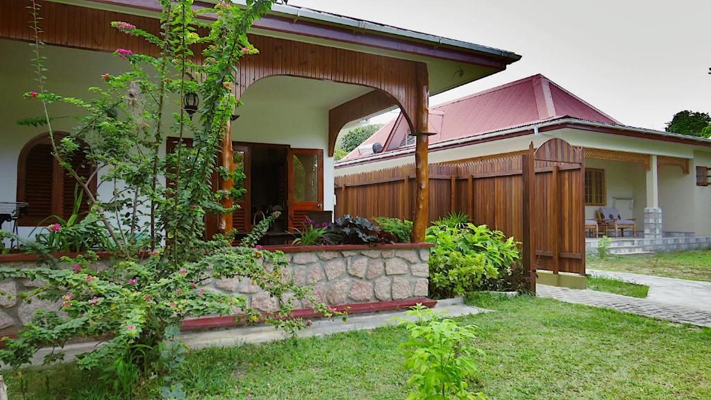 The Islanders Guest House фото 95