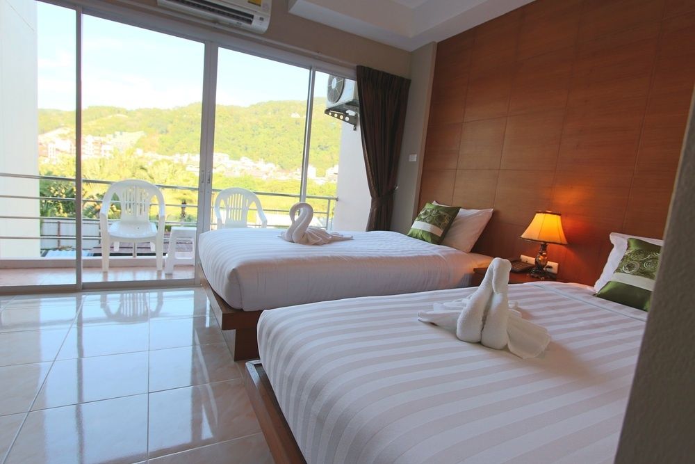 Good Nice Hotel Patong фото 30