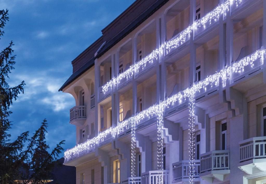 Mercure Brides les Bains Grand Hotel des Thermes фото 10