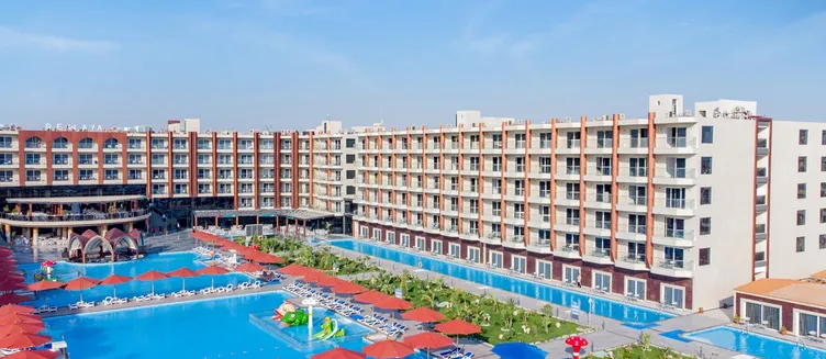 Фото отеля Rewaya Majestic Resort