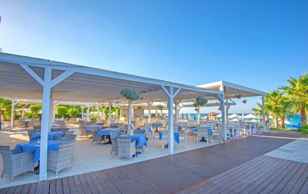Silver Sands Beach Hotel фото 6