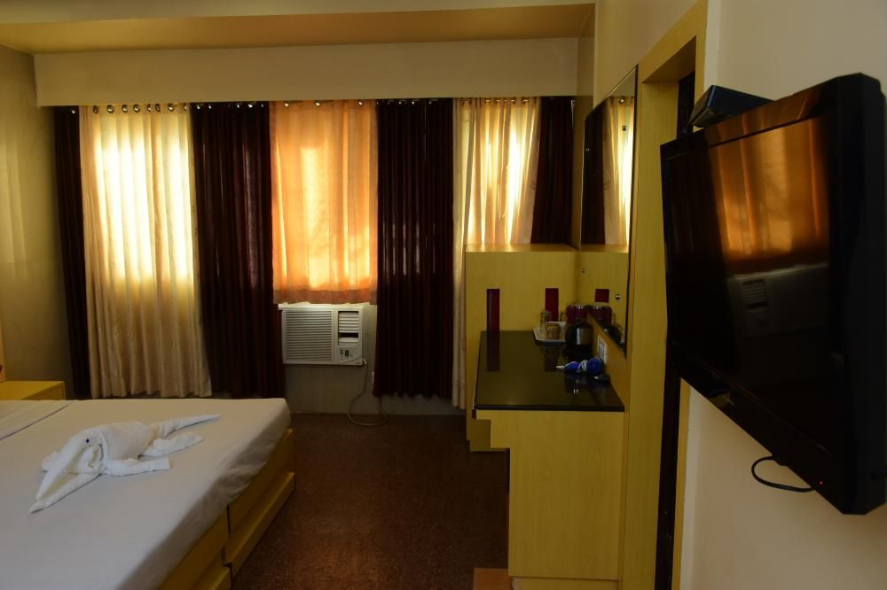 Silver Sands Beach Resort фото 40