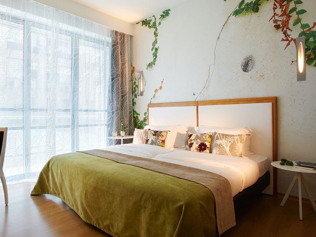 City Hotel фото 4