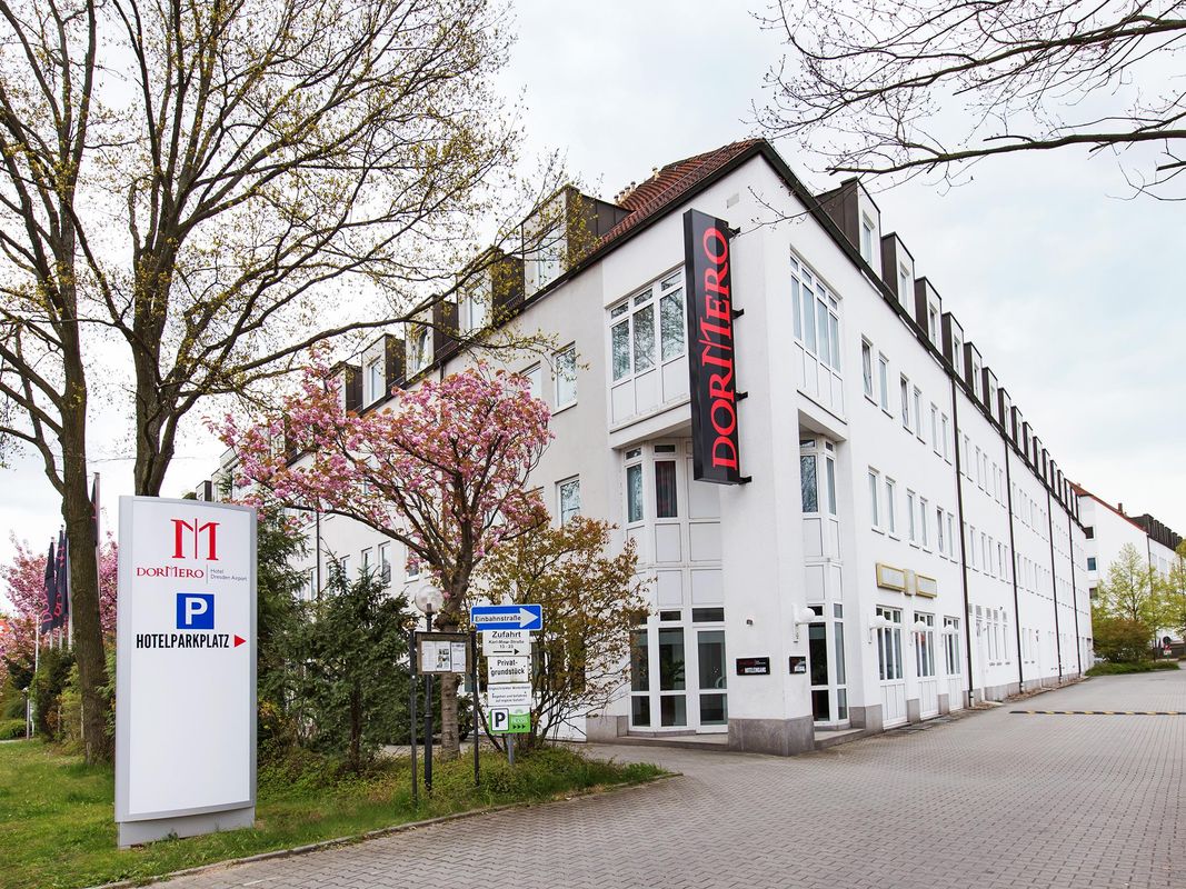 DORMERO Hotel Dresden Airport фото 25