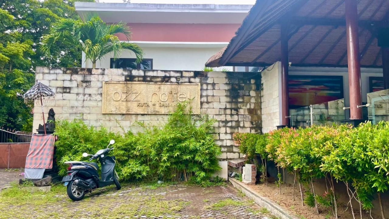 Ozz Hotel Kuta Bali фото 9