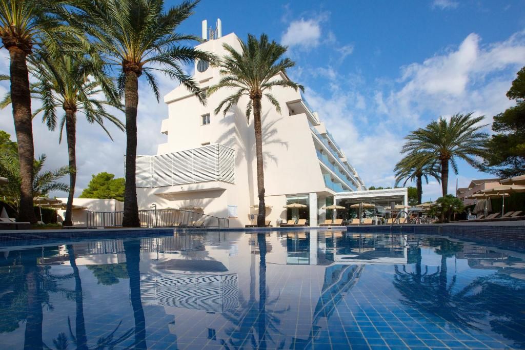 Aparthotel Playa de Muro Suites фото 2