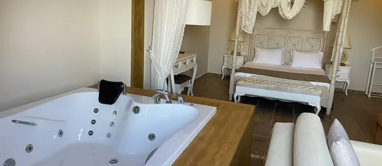 Фото отеля Alya Villa Butik Hotel