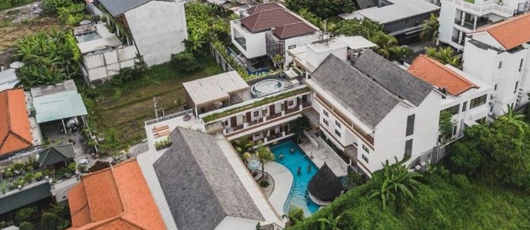 Фото отеля Roomates Surf Camp Canggu by Ini Vie Hospitality