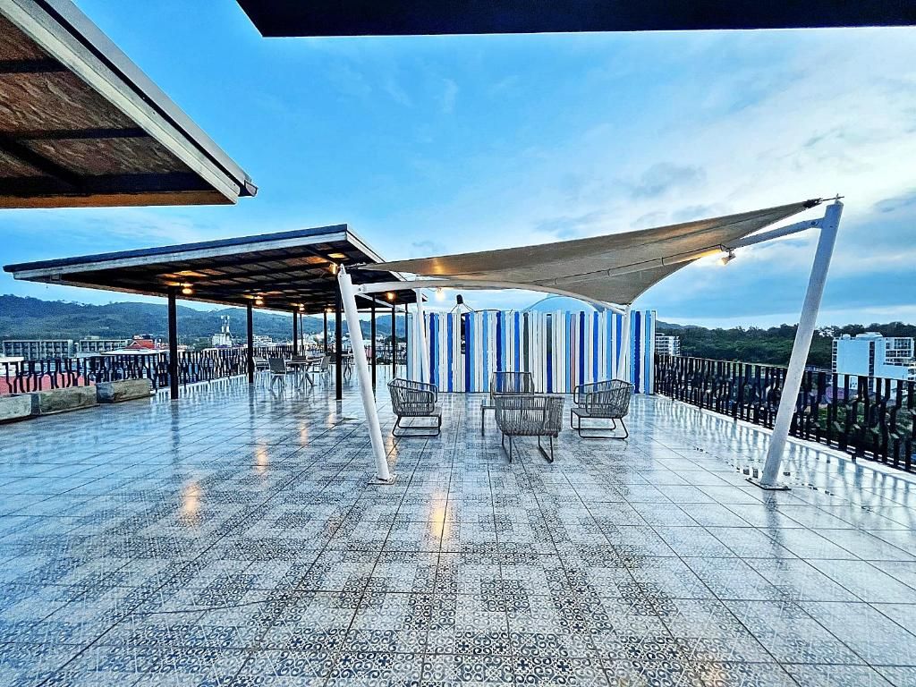 The Sixteen Naiyang Beach Hotel фото 58