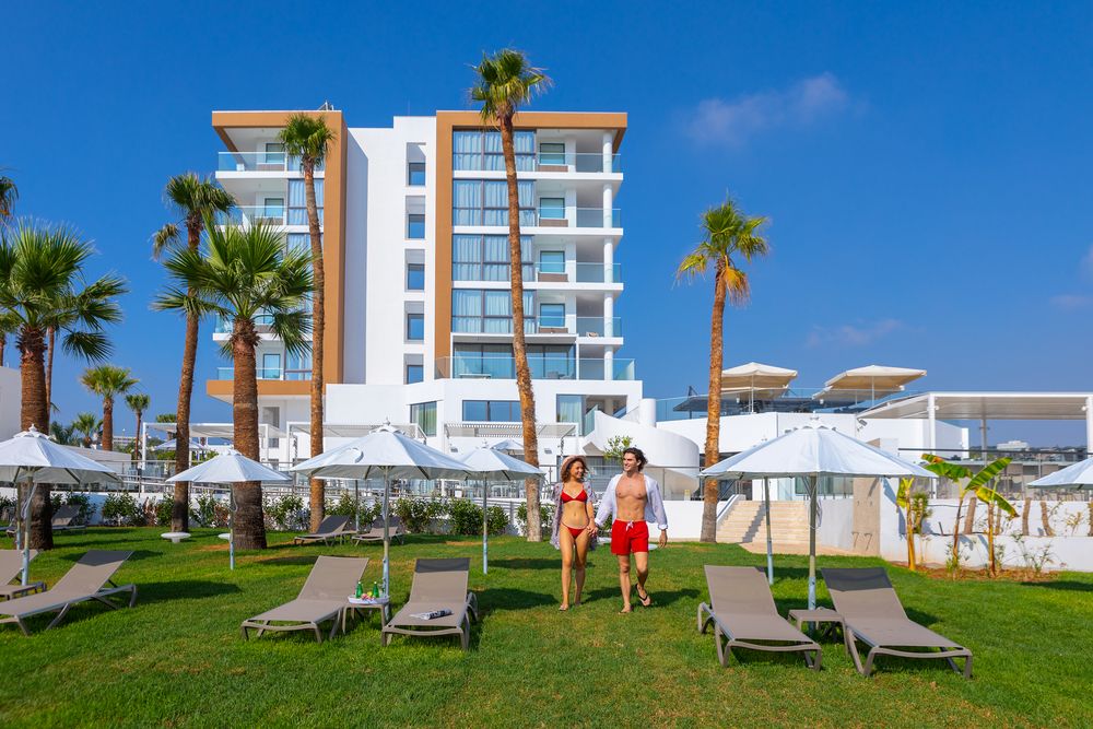 Leonardo Crystal Cove Hotel & Spa - by the sea (only adults 16+) фото 16