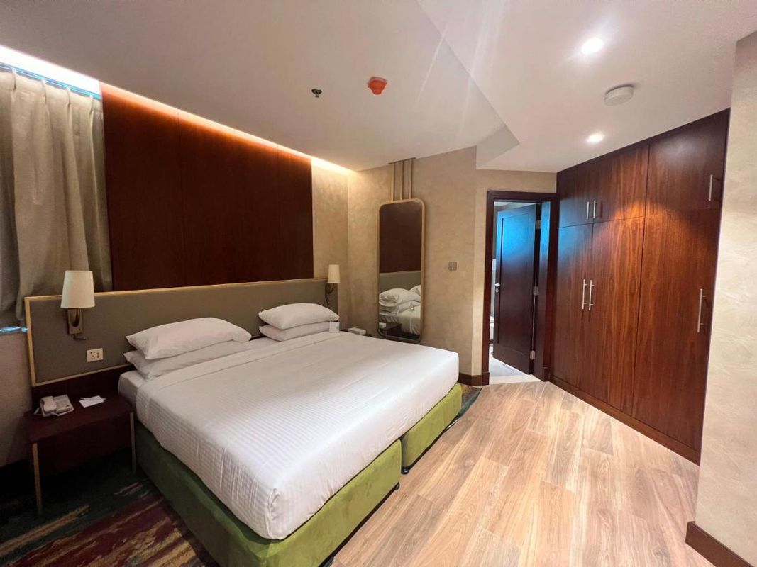 City Seasons Suites фото 5