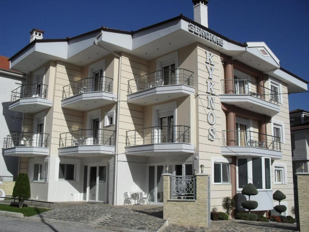 Kyknos De Luxe Suites фото 3