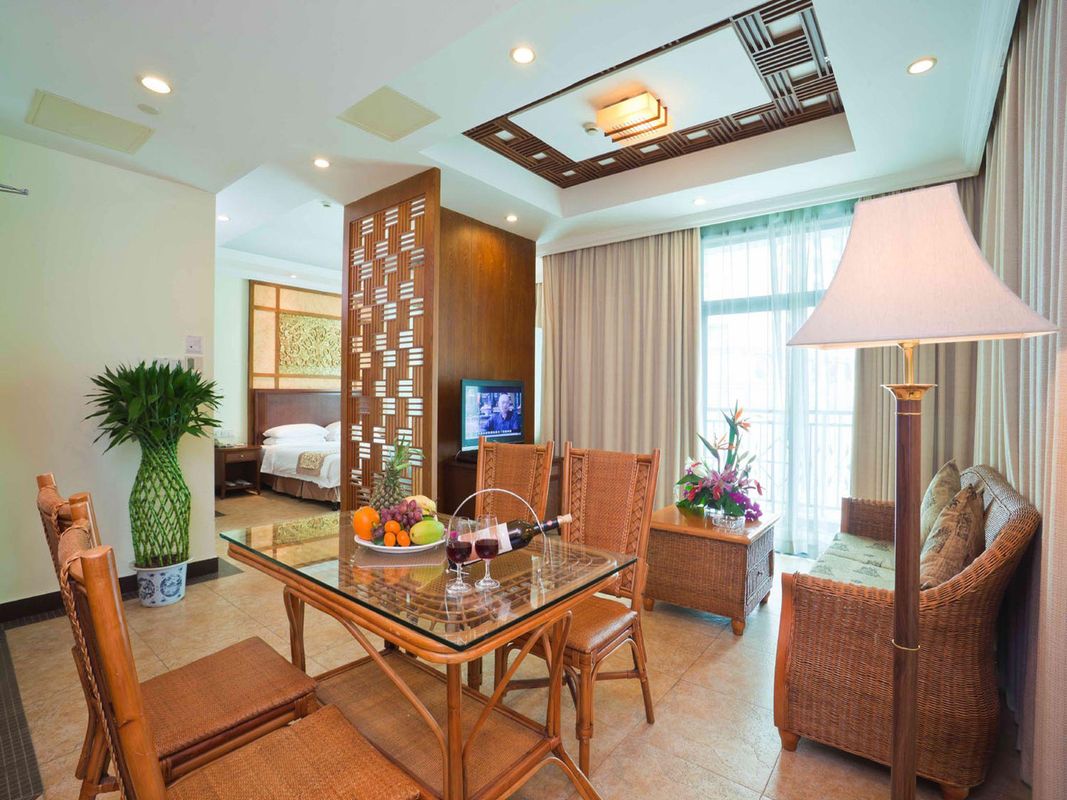 Baohong Hotel Sanya (Annex Building) фото 15