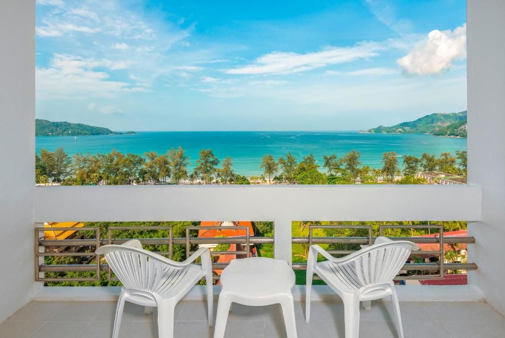 Andaman Beach Suites Hotel фото 29