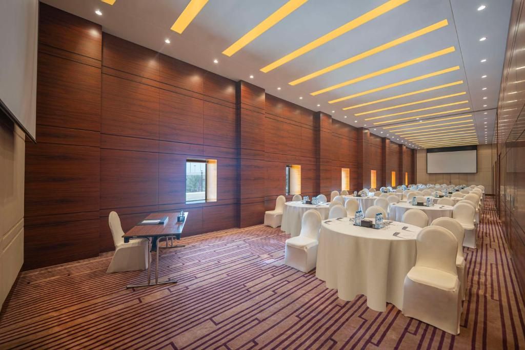Hyatt Regency Dubai - Corniche фото 29