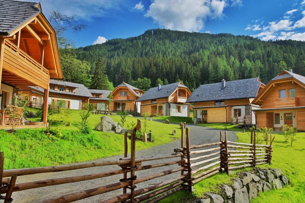Шале «Trattlers Hof-Chalets» фото 0