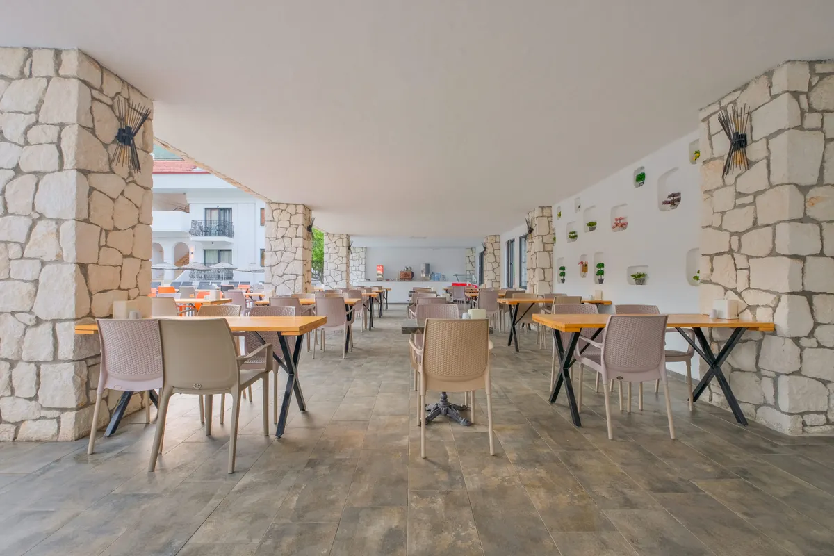 Akdeniz Beach Hotel фото 9