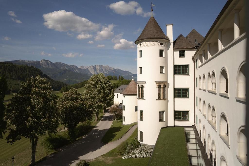 Romantik Hotel Schloss Pichlarn фото 16