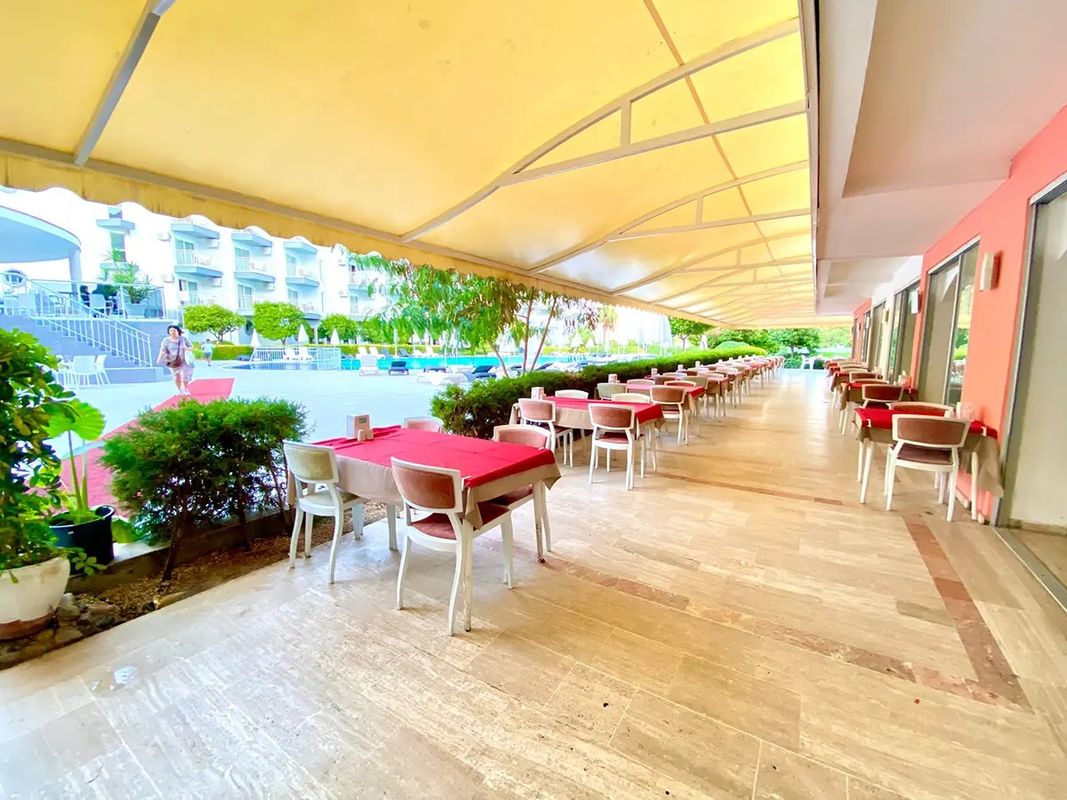 Caprice Beach Hotel фото 14