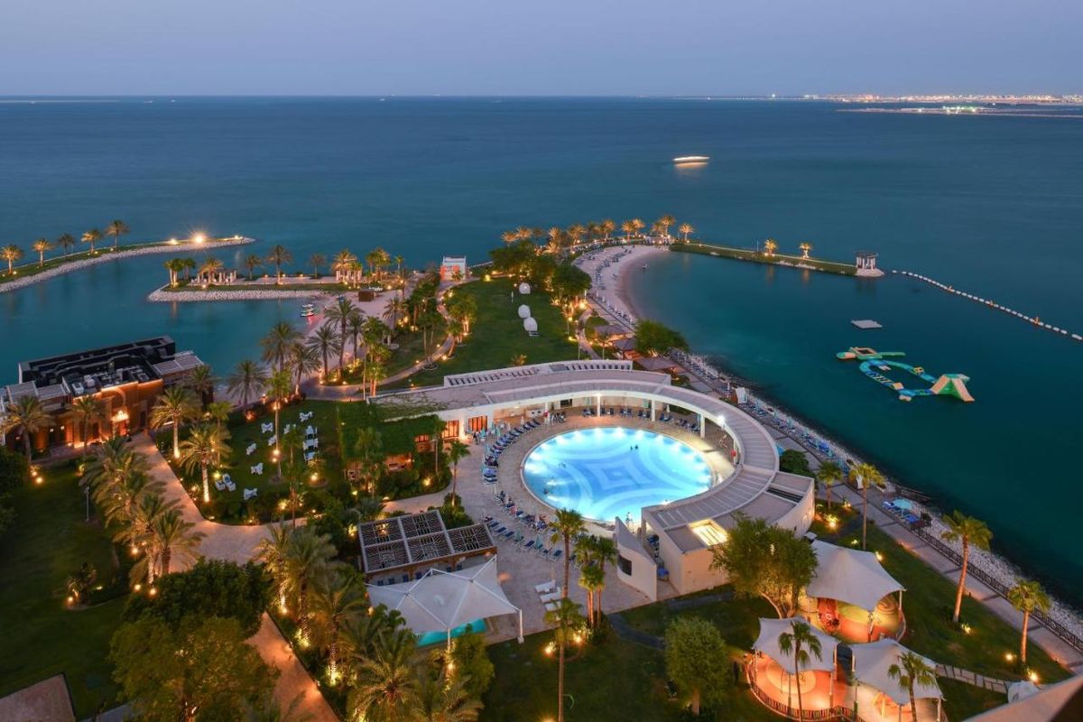 Sheraton Grand Doha Resort & Convention Hotel фото 47