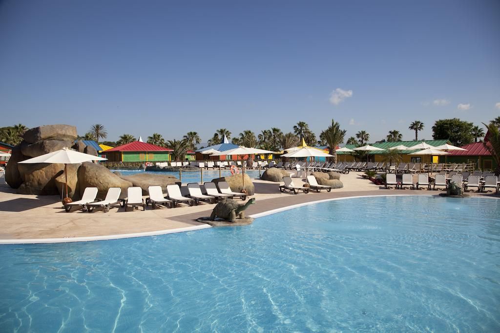 Cambrils Park Family Resort фото 0