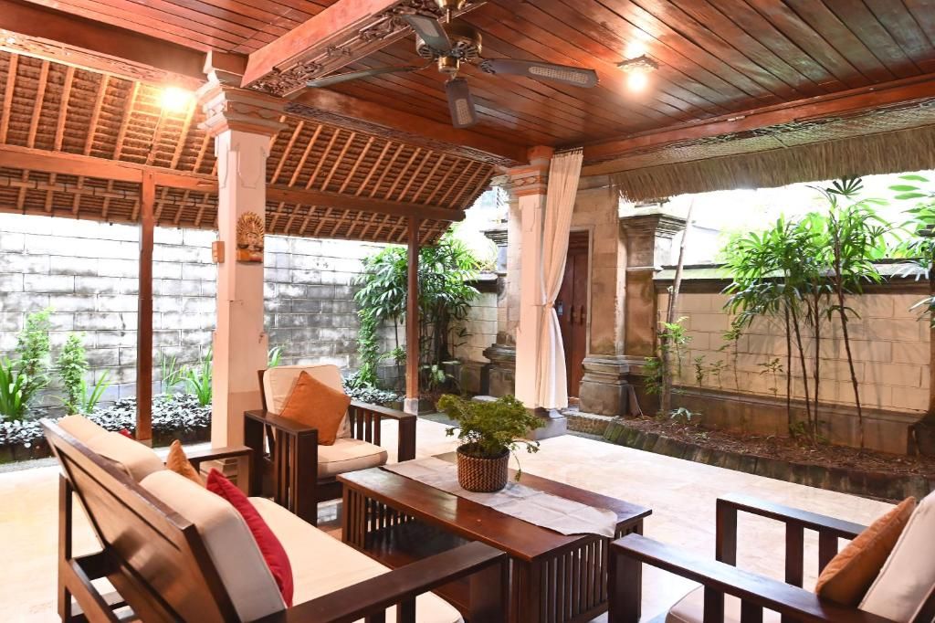 Puri Dewa Bharata Hotel & Villas фото 13