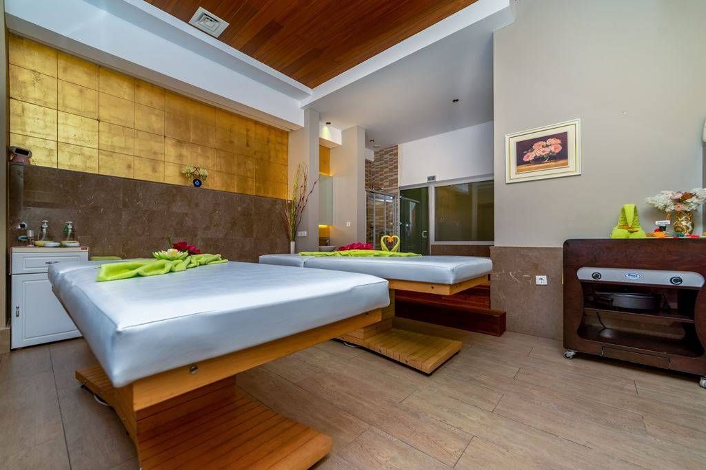 Commodore Elite Suites & Spa (Adults Only) фото 29