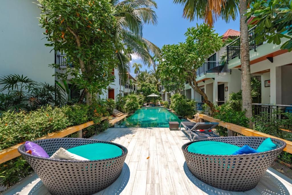 CoCo Retreat Phuket Resort & Spa фото 40