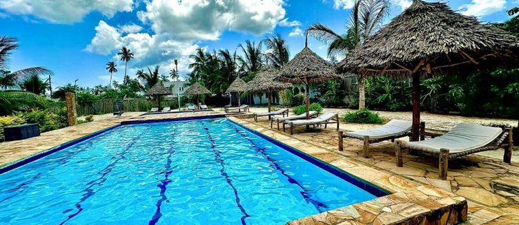 Фото отеля Mambo Ocean Resort